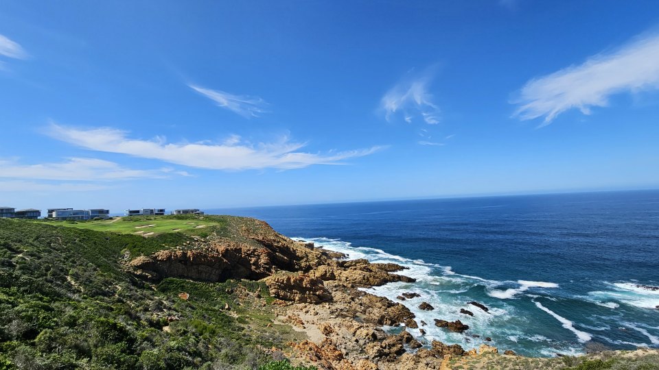 <h2>The Best of South Africa Escorted 2023</h2> 14 Nights | 6 Rounds | March 11 - 25